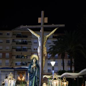 Cristo Crucificado y Nuestra Señora del Silencio
